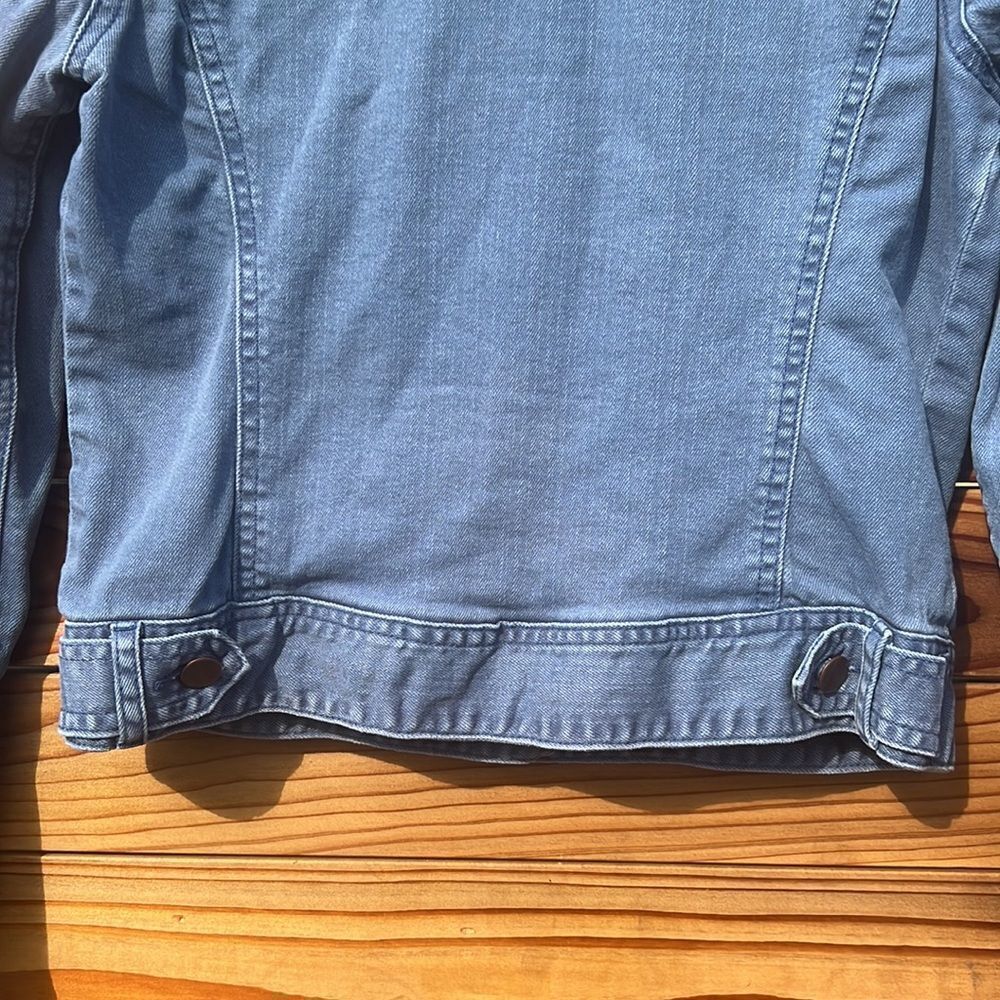 Blue Jean Jacket - Picture 5 of 7